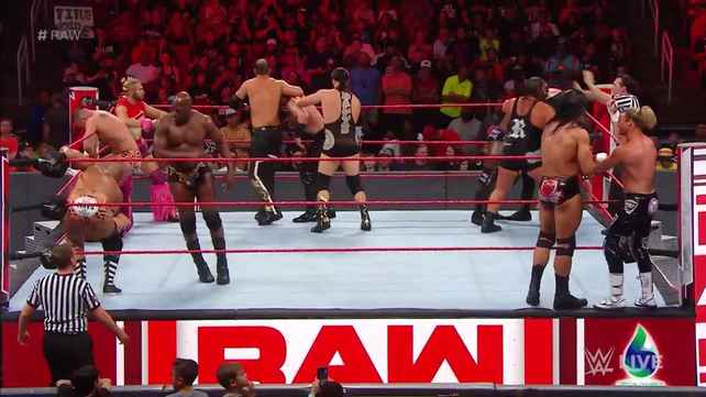 Матч за командные титулы красного бренда анонсирован на Money in the Bank 2018 (спойлеры с Raw)