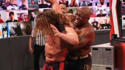 WWE могут изменить запланированный титульный матч для Бобби Лэшли на Elimination Chamber