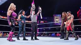 Матч за командное чемпионство женщин WWE на WrestleMania 37 продлился дольше запланированного