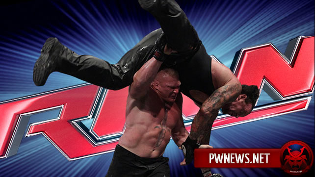 WWE Monday Night RAW 24.08.2015 (русская версия от 545TV)