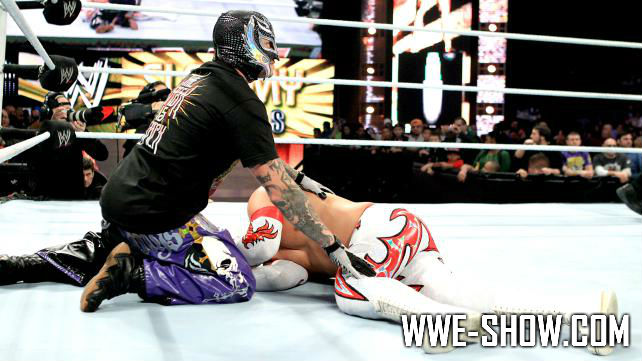 Rey Mysterio vs. Sin Cara на Wrestlemania 29