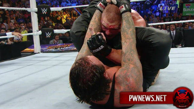 WWE убрали средний палец Леснара с записи SummerSlam