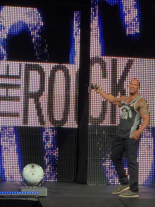 The Rock вернулся на хаус-шоу 2015