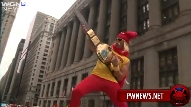 Ведущий новостей в Чикаго пародировал Халка Хогана в центре города (видео)