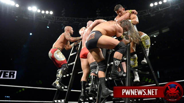 Рэй Мистерио был за кулисами Wrestlemania 34; Известно, кто продюсировал лестничный матч на NXT TakeOver