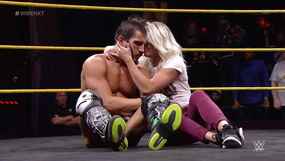 Джонни Гаргано рассказал, как они начали отношения с Кэндис ЛеРэй; Его мнение о фанатах NXT