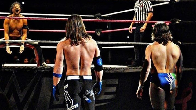 Результаты супер хаус-шоу Raw & SmackDown: 20.10 (Хартфорд) - Брон Строуман против Дольфа Зигглера; Рэй Мистерио в команде с Харди