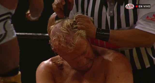 Команда из NXT выиграла командные титулы Evolve; Джеффа Джарретта постригли налысо прямо на ринге