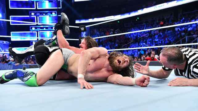 Почему Дэниал Брайан проиграл ЭйДжей Стайлзу по болевому в титульном матче на SmackDown?