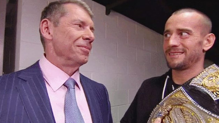 WWE негативно настроены в сторону СМ Панка и не планируют выходить с ним на контакт