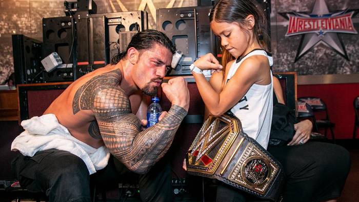 WWE поздравили своих суперзвёзд с международным Днём отца (32 фото)