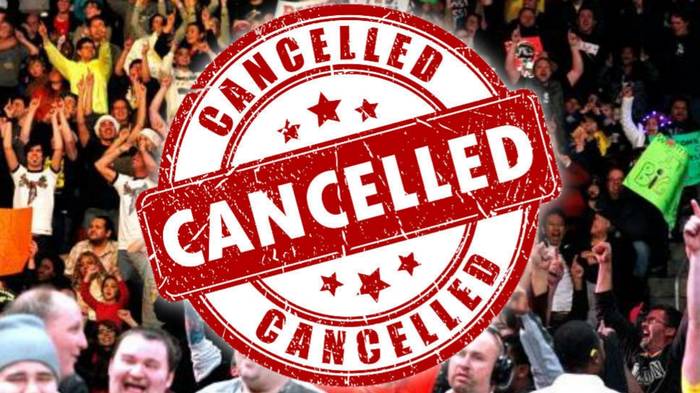 WWE отменили планы по возвращению к проведению живых шоу со зрителями в июле