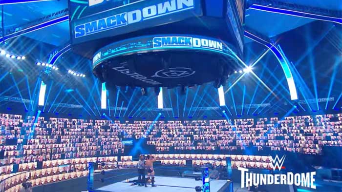 Фото: Первый взгляд на виртуальных фанатов SmackDown в законченном виде ThunderDome; Подробности новой системы