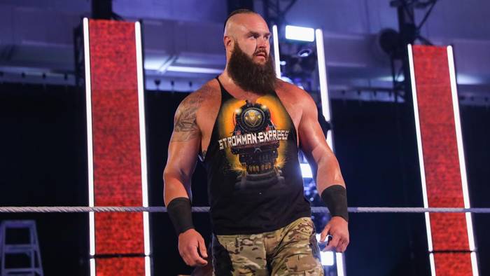 Брон Строумэн стал бэйбифейсом; WWE хотят провести Tribute to the Troops