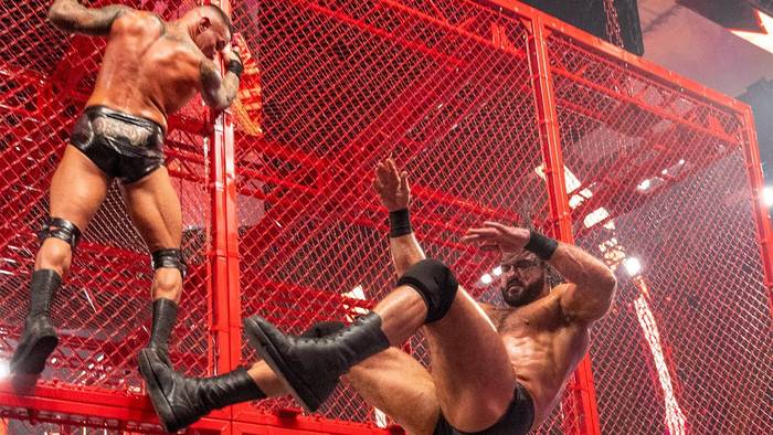Семь экстремальных правил по версии WWE, которые были использованы в матчах за мировой титул