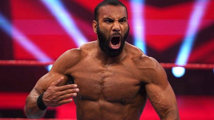 Джиндер Махал вернулся к выступлениям и организовал свою группировку в WWE