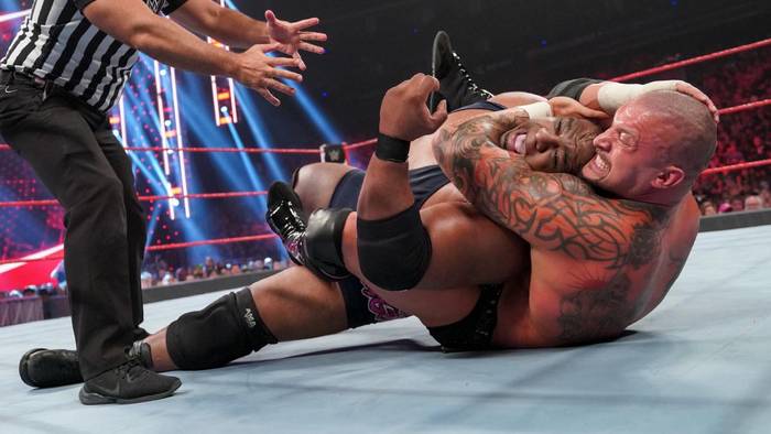 Кэррион Кросс на минувшем Raw в оригинальных планах должен был снова проиграть