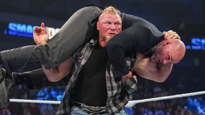 WWE отстранили Брока Леснара на неопределённый срок; Чемпионки женщин Raw и SmackDown обменялись титулами