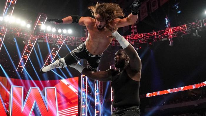 Возможные причины отмены матча ЭйДжей Стайлза против Омоса на Raw