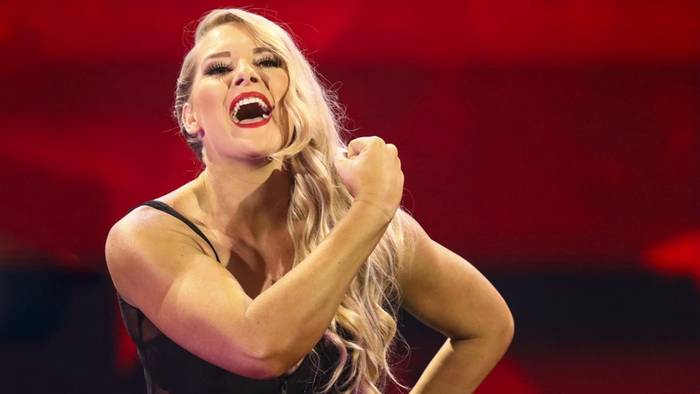 Закулисное обновление по роли Лэйси Эванс; WWE начали тизерить распад популярной команды?