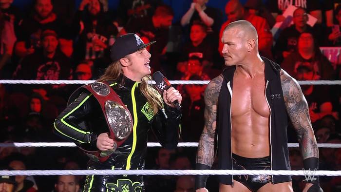 Бывшая чемпионка женщин совершила возвращение в WWE на Raw; RK-Bro намерены объединить командные титулы