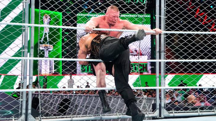 ТОП-10 безумных моментов в стальной клетке по версии WWE