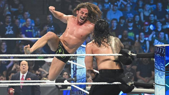 Дэйв Мельтцер оценил матч Романа Рейнса против Риддла со SmackDown, а также другие матчи с еженедельных шоу AEW