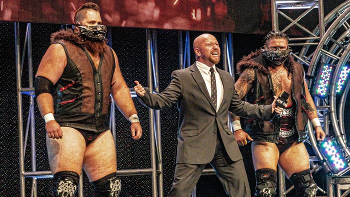 Бывшие звёзды WWE дебютировали в AEW на записях Dark; Команда AEW обзавелась менеджером и новым названием и другое