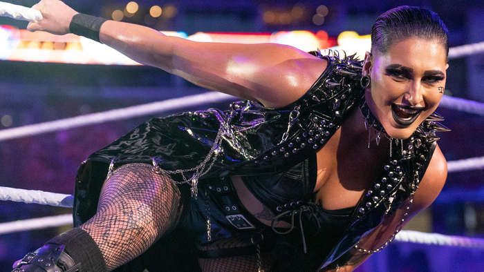 ТОП-10 крутых моментов Рии Рипли по версии WWE