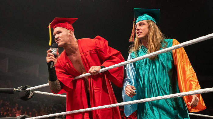 Плейлист: Самые забавные моменты 2022 года в WWE