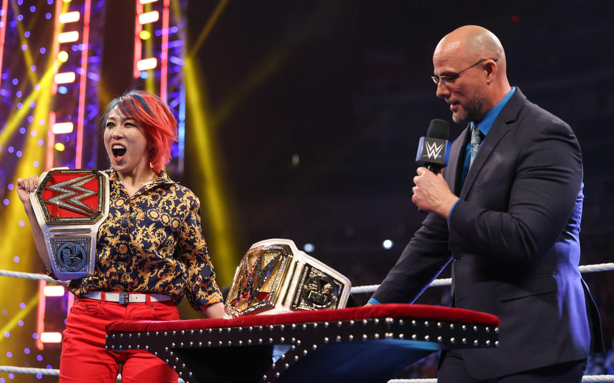Заметки по новому титулу женщин WWE Аски; Роман Рейнс появится на следующем SmackDown; WWE назначили большие матчи и другое