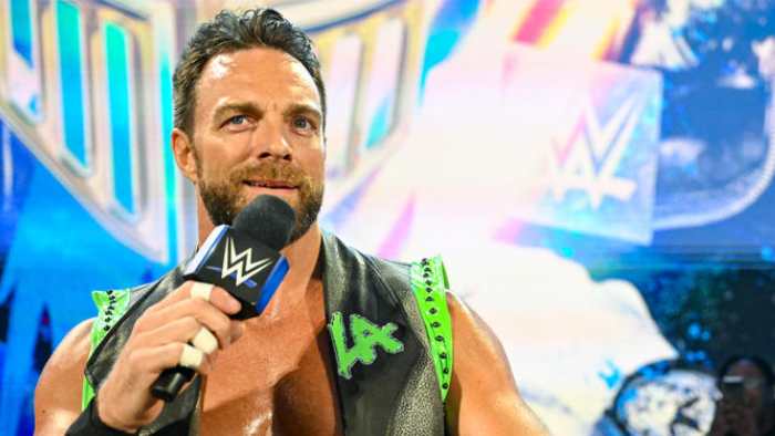 Несмотря на слухи, Руссо предсказывает неутешительное скорое будущее для ЛА Найта в WWE