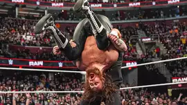 Сэми Зейн возвращается на Raw; Лайра Валькирия узнает следующую соперницу и другое