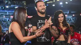 WWE вернули Кэрриону Кроссу старую музыкальную тему; СМ Панк в тёмном матче на Raw и другое