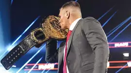 Гюнтер подписал новый контракт с WWE