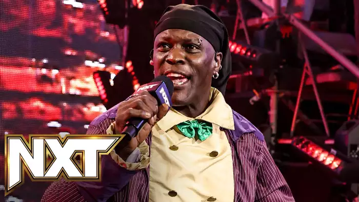 NXT могли затизерить уход рестлера из WWE; Чанты в поддержку Р-Труфа на NXT и другое