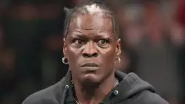 Член Зала Славы cчитает, что Р-Труф должен выиграть мировой титул WWE