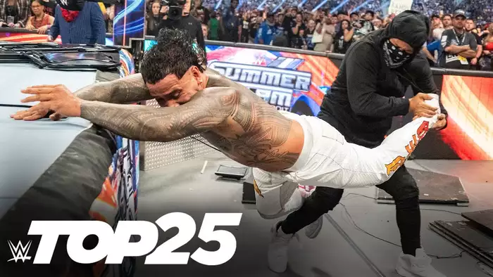 ТОП-25 самых злодейских моментов на SummerSlam по версии WWE
