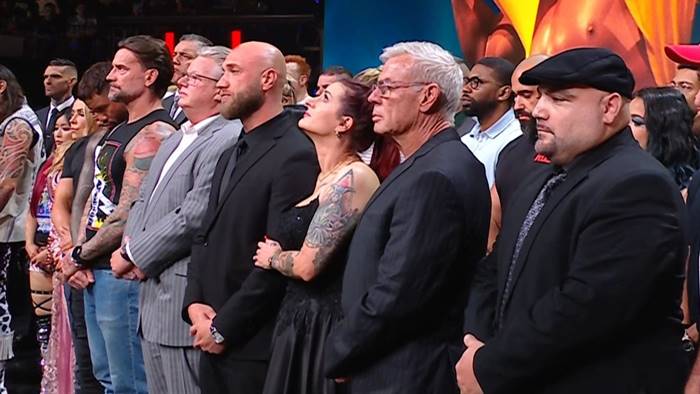 Ник Хоган появился на Raw; Миз предложил заменить Дрю Макинтайра на SummerSlam