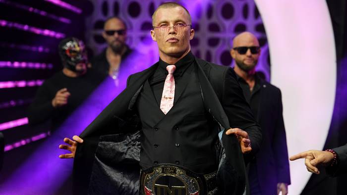 Кайл Флетчер подписал новый контракт с AEW; AEW затизерили скорое возвращение после травмы и другое