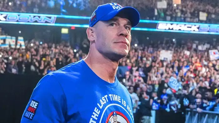 Чем закончилось последнее появление Джона Сины на SmackDown перед завершением карьеры?