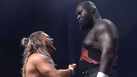 Омос на хаус-шоу NXT впервые за 18 месяцев провёл матч в WWE; Бандидо станцевал с бывшей звездой WWE