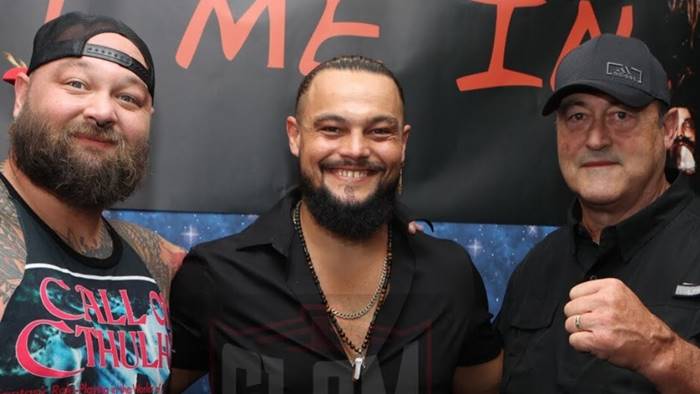 Член Зала славы WWE Майк Ротунда в настоящее время находится в хосписе Член Зала славы WWE Майк Ротунда в настоящее время находится в хосписе