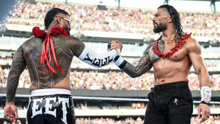 Джей Усо считает себя равным по статусу с Романом Рейнсом Джей Усо считает себя равным по статусу с Романом Рейнсом