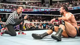 Плейлист: Неоднозначные поражения Дрю Макинтайра в титульных...