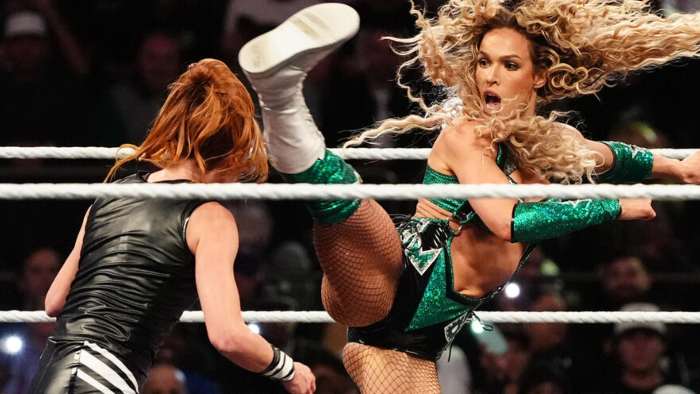Бекки Линч подключает юристов, чтобы оспорить результат титульного матча на Raw