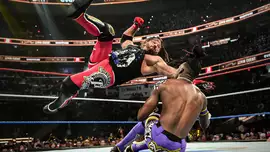 Чем закончился командный матч на Saturday Night's Main Event...