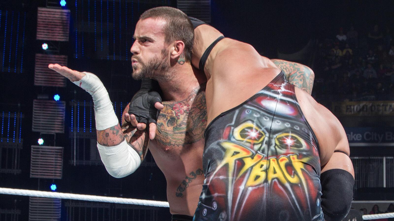 ТОП-10 легендарных защит мирового титула СМ Панком по версии WWE