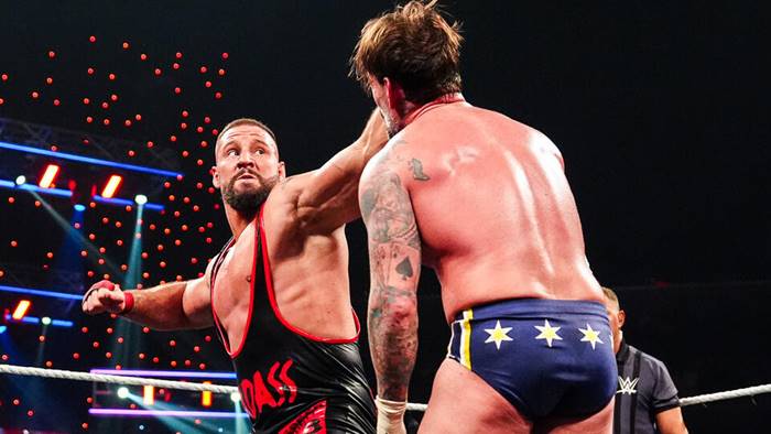 Чем закончился матч за мировое чемпионство в тяжёлом весе в мейн-ивенте первого эфира Raw в 2026 году?