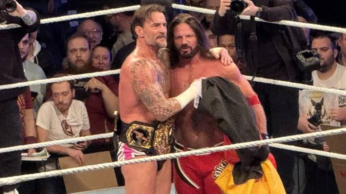 Результаты хаус-шоу: 20.01 (Брюссель, Бельгия) — СМ Панк и ЭйДжей Стайлз в команде; Гюнтер против Усо и другое